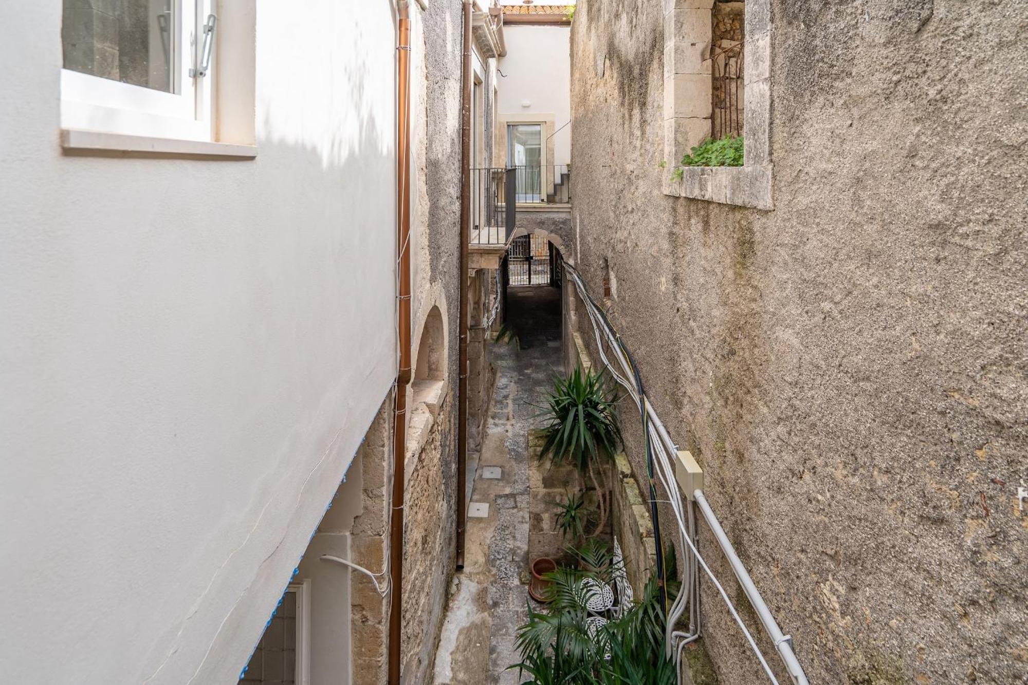 Ortigia 4 Seasons Syracuse Exterior foto