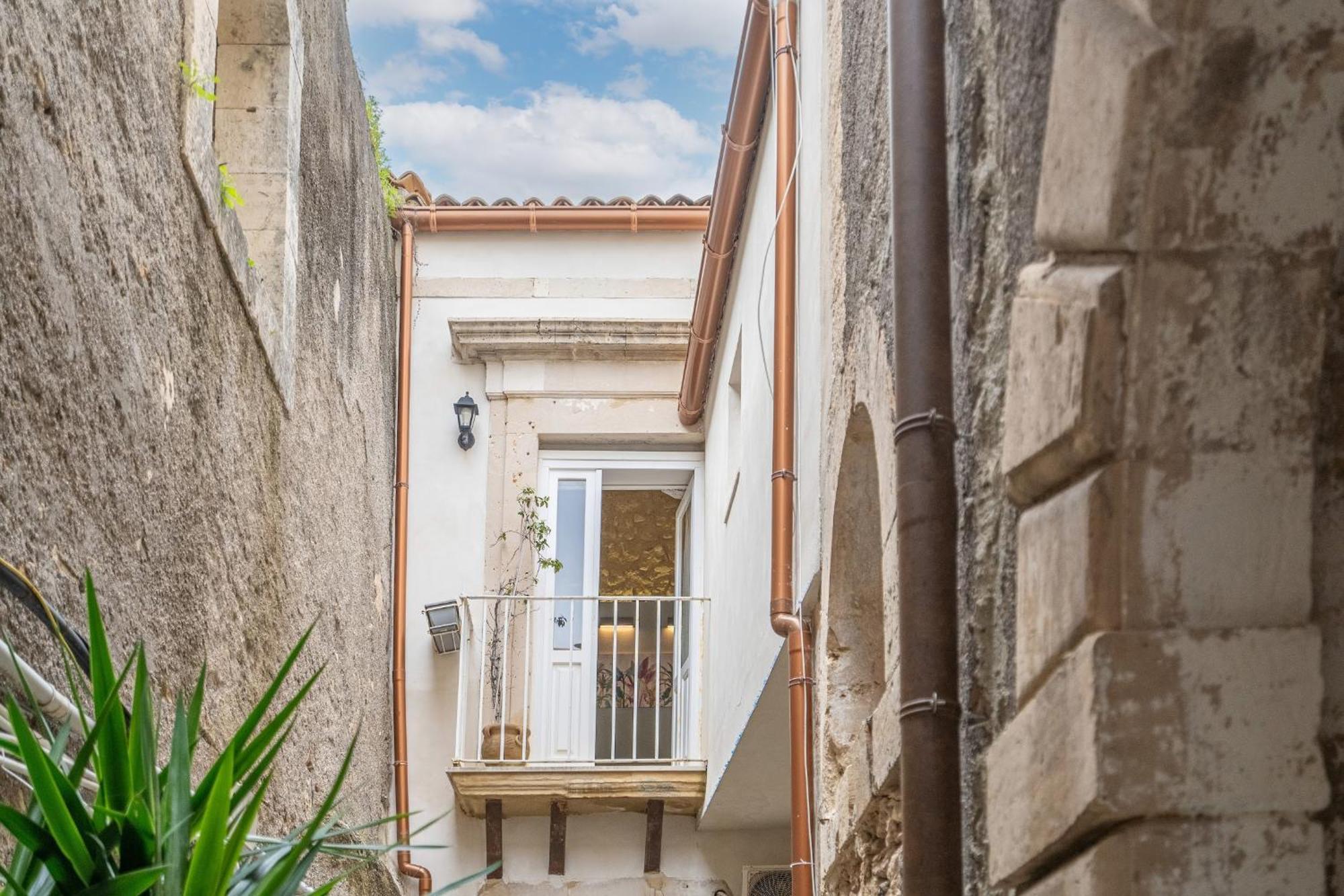 Ortigia 4 Seasons Syracuse Exterior foto